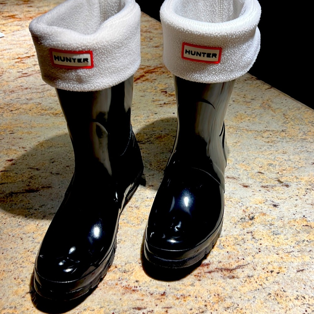 Hunter mid shaft rubber duck boots with fleece insert